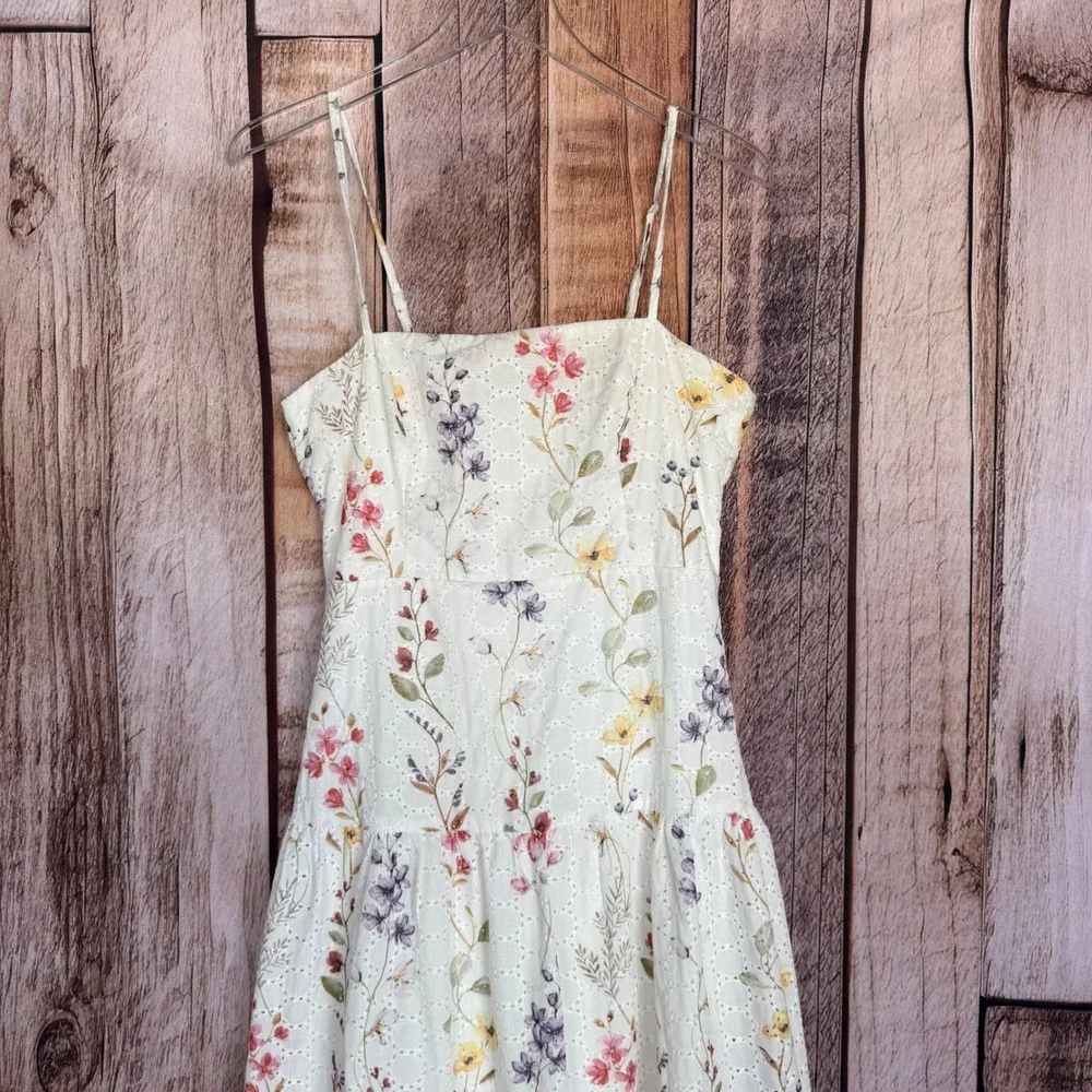 Petal & Pup Edith Floral Maxi Dress Feminine Cottagecore Eyelet Summer Large NWT - Picture 3 of 10